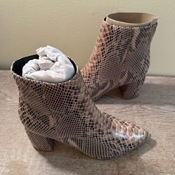 Marc Fisher Retire Snakeskin Pointed Bootie- Natural Multi- Size 6 M- NIB - Picture 6 of 8